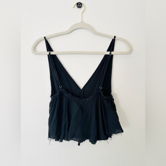 Brandy Melville crop top / OS - Picture 2 of 5